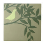 Green Bird Perched on Green Branch Tegeltje<br><div class="desc">Zoals de kleur groen? Dan is dit de perfecte kunstdrukkunst voor je! Dit prachtige schilderij van een geel-groene vogel op een donkergroene tak past perfect bij elk Zazzle product. Het afbeelding van Norman Wyatt bestaat uit drie groene tinten. Bestel vandaag nog!</div>