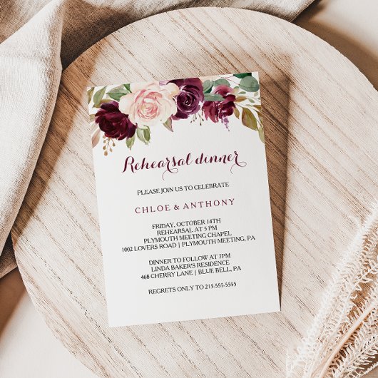 Green Blush Burgundy Floral Rehearsal Dinner Kaart