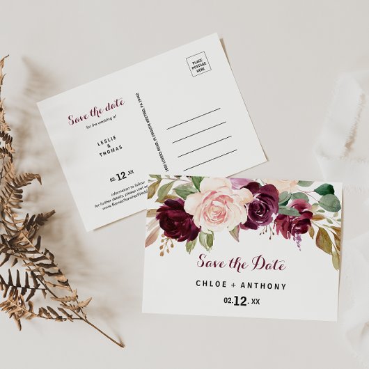Green Blush Burgundy Floral Save the Date Briefkaart