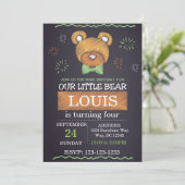 Green Bow Stropdas Beer Birthday Invite Kaart (Staand voorkant)