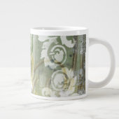 Green Butterfly Inset with Ironwork Gate Grote Koffiekop (Rechts)