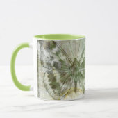 Green Butterfly Inset with Ironwork Gate Mok (Links)