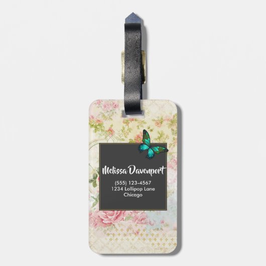 Green Butterfly op Chic  Collage Monogram Bagagelabel (Achterkant verticaal)