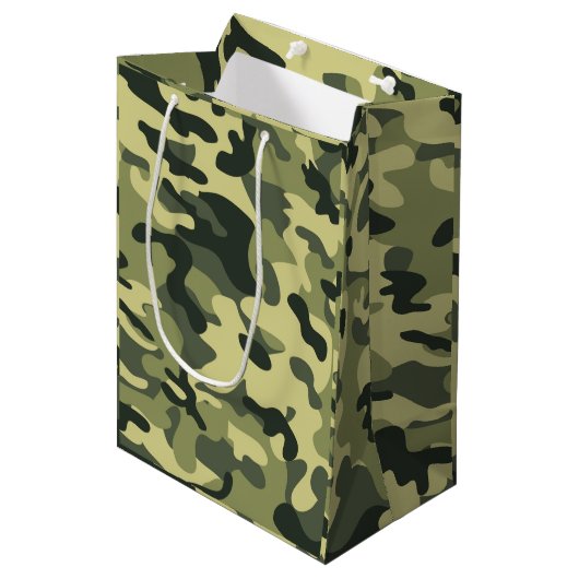 Green Camo Medium Cadeauzakje (Voorkant Gekanteld)