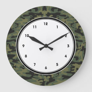 Green camo pattern grote klok