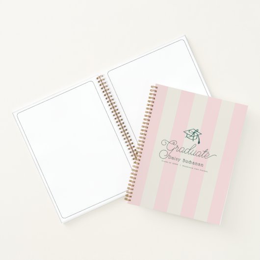 Green Cap Pink Stripes Bow Graduation Guest Book Notitieboek (Binnen)