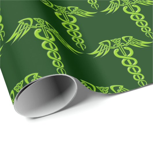 Green Celtic Knot Caduceus Cadeaupapier (Rol Hoek)