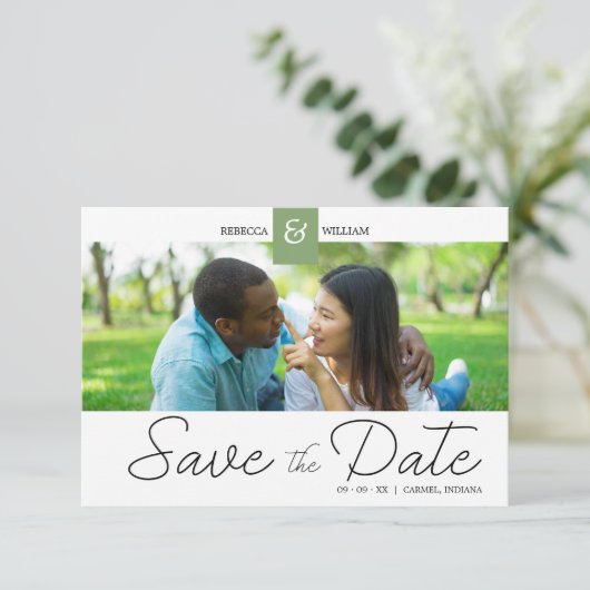 Green Chic Custom Photo Instant Engaged Couple Save The Date (Staand voorkant)