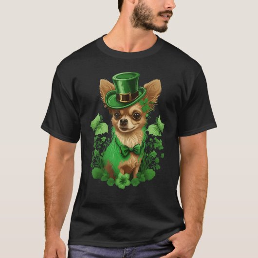 Green Chihuahua shamrock on St Patricks Day Chihua T-shirt (Voorkant)