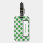 Green Clover Ribbon Sjabloon door Kenneth Yoncich Bagagelabel (Voorkant verticaal)