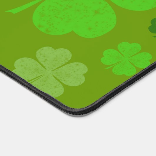 Green Clovers, Lucky Clovers, Saint Patrick's Day Bureaumat (Hoek)