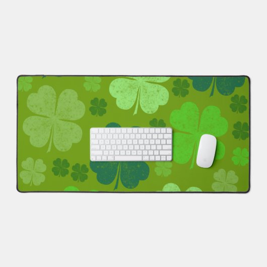 Green Clovers, Lucky Clovers, Saint Patrick's Day Bureaumat (Keyboard & Muis)