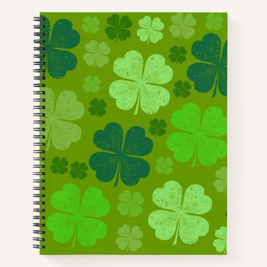 Green Clovers, Lucky Clovers, Saint Patrick's Day Notitieboek (Voorkant)