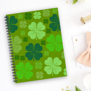 Green Clovers, Lucky Clovers, Saint Patrick's Day Notitieboek