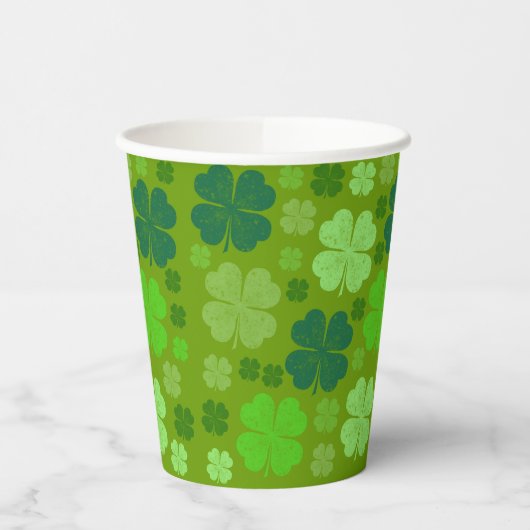 Green Clovers, Lucky Clovers, Saint Patrick's Day Papieren Bekers (Links)