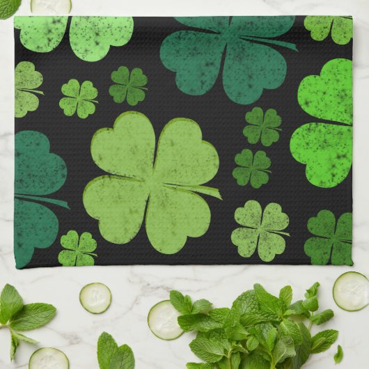 Green Clovers, Lucky Clovers, Saint Patrick's Day Theedoek (Gevouwen)