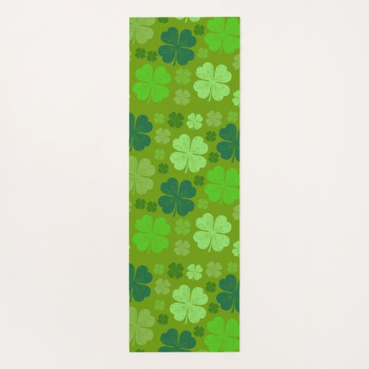 Green Clovers, Lucky Clovers, Saint Patrick's Day Yogamat (Achterkant)