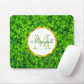Green Clovers met FAUX Gold Foil Lijst Monogram Muismat (Met muis)