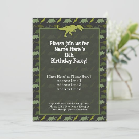 Green Dinosaur Birthday Uitnodiging (Staand voorkant)