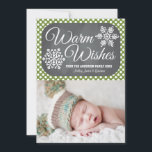 Green Dot Chalkboard Snowflake Holiday Fotokaart Feestdagenkaart<br><div class="desc">Voeg uw favoriete familiefoto of babykindje of kerstman-meisje-afbeelding toe aan deze mooie, moderne en winterse fotokaart met twee sneeuwvlokken op een achtergrond van een krijtbord en een stippatroon van een appelgroene polka. Het zegt Warm Wishes en het kan met uw familienaam, jaar en individuele familieleden worden gepersonaliseerd. Kunstwerk © Chrissy...</div>
