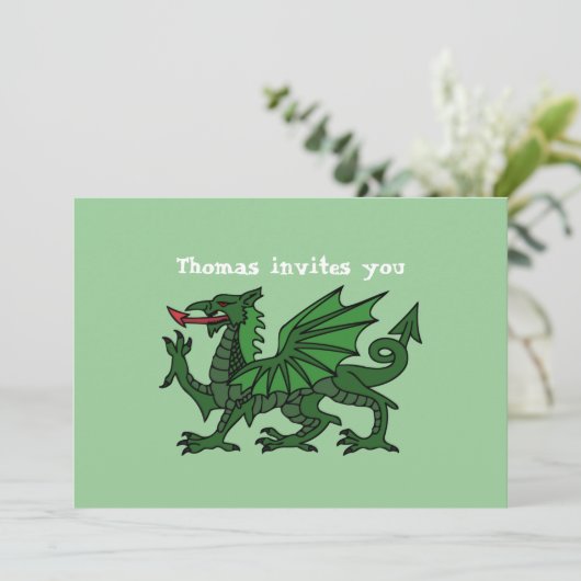 Green Dragon Birthday Uitnodiging (Staand voorkant)