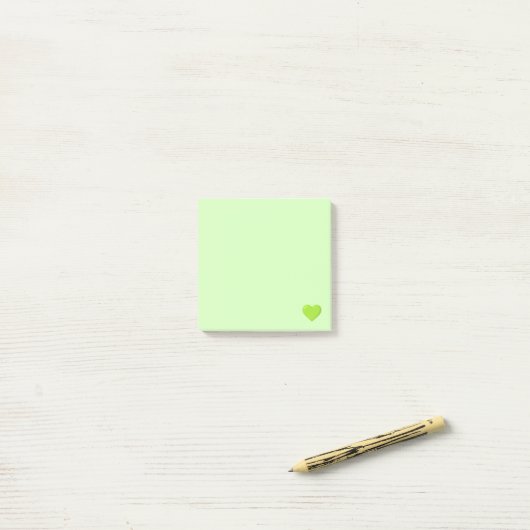 Green Emoji Heart Post-it® Notes (Op bureau)