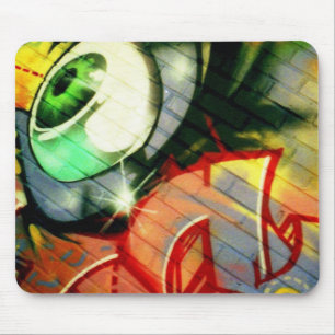 Green Eyeball Graffiti in Echo Park Muismat