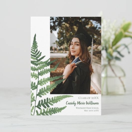 Green Fern Elegant Planten Afstuderen Aankondiging (Staand voorkant)