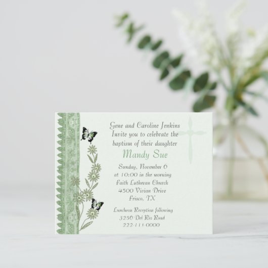 Green Floral Baptism Invitation Kaart (Staand voorkant)
