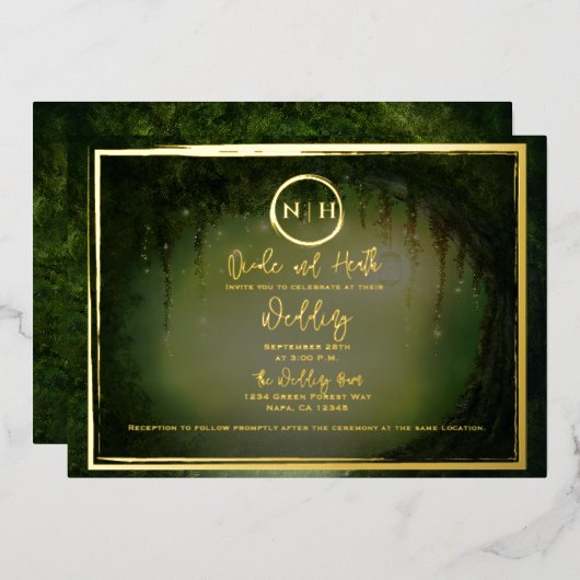 Green Forest Lights Elegant Wedding Gold Folie Uitnodiging (Voorkant / Achterkant)