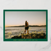 Green Frame Gold Brush Script Photo Christmas Folie Feestdagenkaart (Voorkant)