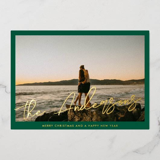 Green Frame Gold Brush Script Photo Christmas Folie Feestdagenkaart (Voorkant)