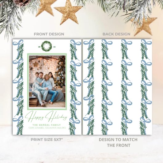 Green Garland with Blue Bow With and a Ornament Feestdagenkaart