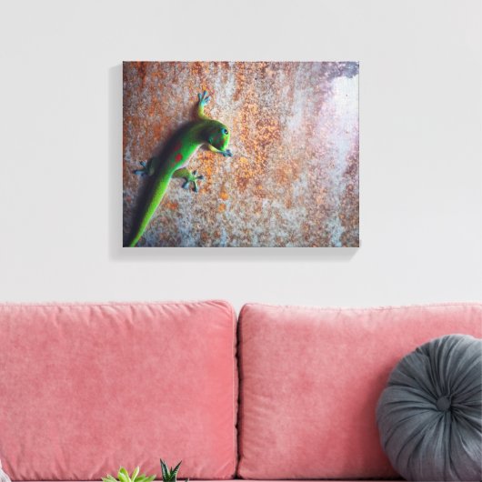 Green Gecko Canvas Print (Insitu (Woonkamer))