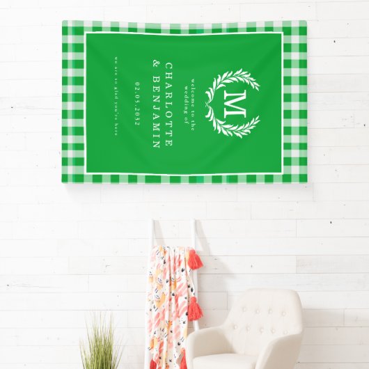 Green Gingham Monogram Crest Wedding Welkom Spandoek (Insitu)