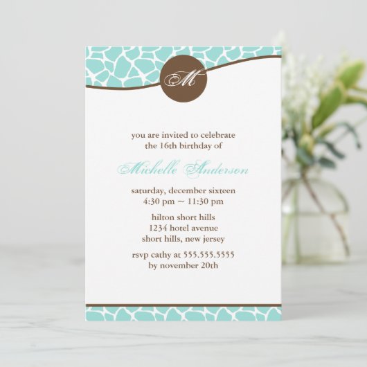 Green Giraffe Pattern Birthday Kaart (Staand voorkant)