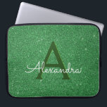 Green Glitter & Sparkle Monogram Iers Laptop Sleeve<br><div class="desc">Green Faux Glitter en Sparkle Elegant Birthday of St. Patrick's Day Laptop Hoesje. Dit Irish Green Laptop hoesje kan worden aangepast om uw initiaal en voornaam op te nemen.</div>