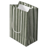 Green Glitzy Gold Stripes Christmas Medium Cadeauzakje (Voorkant Gekanteld)