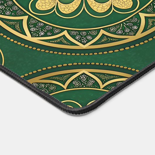 GREEN & GOLD IRISH CIRCULAR PATTERN BUREAUMAT (Hoek)