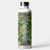 GREEN & GOLD IRISH HEARTS AND FLOWERS WATERFLES (Rechts)