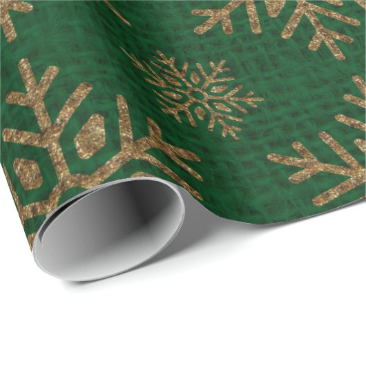 Green Gold Snowflakes Rustic Background Cadeaupapier (Rol Hoek)