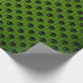 Green Gothic Skull Print Rustic Halloween Cadeaupapier (Hoek)