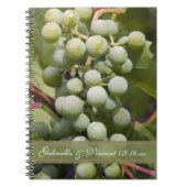 Green Grapes Vineyard Wedding Notitieboek (Voorkant)