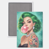 Green-Haired Bubblegum Pin-Up Girl Magnet – Retro  (Voorkant / Achterkant)
