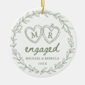 Green Hand Drawn Engaged Christmas Keramisch Ornament (Voorkant)