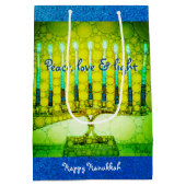 Green Hanukkah Menorah Peace Love Light Script Medium Cadeauzakje (Achterkant)