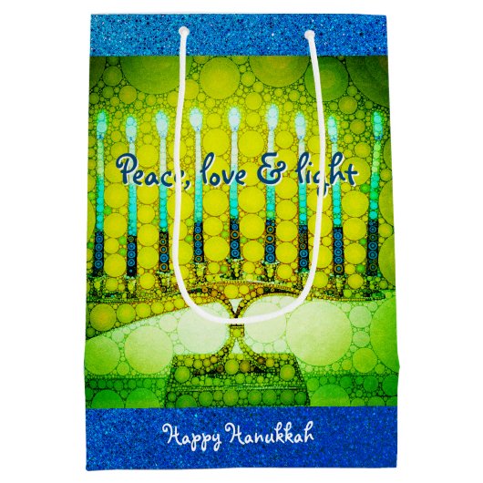 Green Hanukkah Menorah Peace Love Light Script Medium Cadeauzakje (Achterkant)