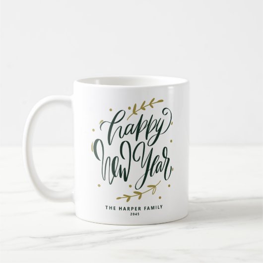 Green Happy New Year Modern Calligraphy Wreath Koffiemok (Links)