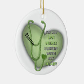 Green Heart LPN Nurse Keramisch Ornament (Rechts)