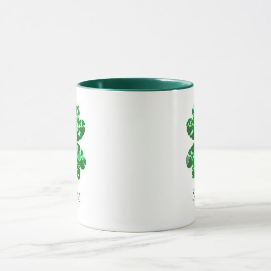 Green Hearts Shamrock gepersonaliseerd Mok (Midden)